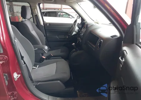 2017 Jeep Patriot Sport 4X4 z USA, uszkodzony, nr VIN 1C4NJRBB9HD111236